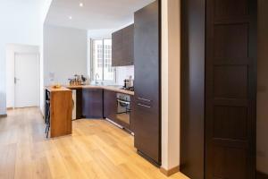 #37 1BDR Bagatelle, Promenade, sea front Balcony & AC