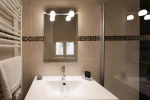 #37 1BDR Bagatelle, Promenade, sea front Balcony & AC