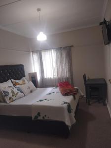 J & J Paradise Guest House