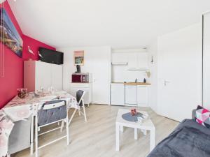 Appartement - balcon avec vue - piscine chauffée