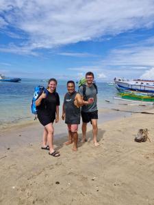 Blue Shark Divers Bunaken