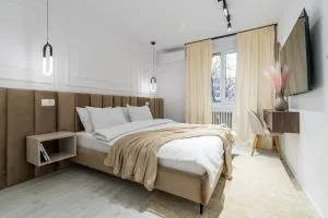 Ultra-Modern Luxury Apartment - Spacious & Elegant - Colentina