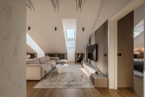 ᴄᴏʜᴏsᴛ I 2BD Penthouse Luxury-Designer Apt, CityCenter