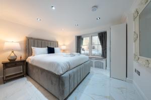 The Paddington Apartments