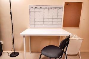 Amazing View 2br MOA, 98 sqm XBOX 200mbps, Printer