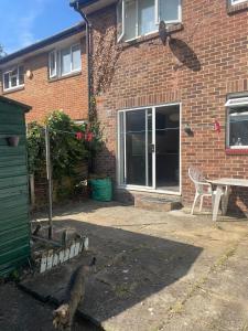 cosy london flat by tube station