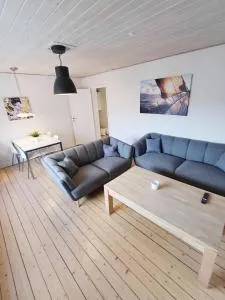 Bright and central city apartment near Aalborg Business School - Gistrup