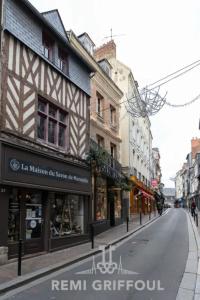 Appartements La Cachette de Lucie Heart of Honfleur 100m from the Port 2 Guests : photos des chambres