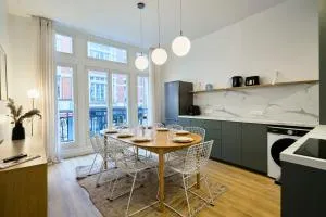 Maison 5 chambres & 5 sdb proche métro & commerces - Lezennes