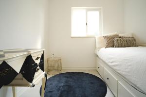 Casa da Serra - Entire 3 Bedroom House with Pool and Fireplace