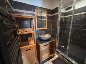 Appartement en rez-de-jardin avec terrasse privative