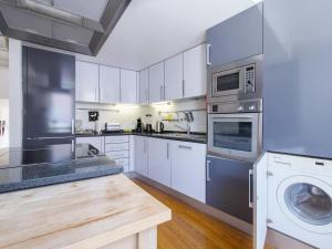 Amazing Penthouse Bairro Alto Duplex Apt