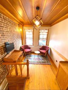 Authentic Turkish Home Standard Room