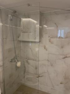 Bluebay Cozy Aparment 8