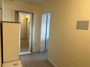 Ferienwohnung mit 4 Betten - Balkon - Küche