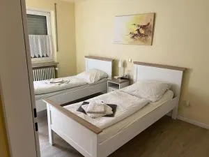 Ferienwohnung mit 4 Betten - Balkon - Küche - Wattenbach