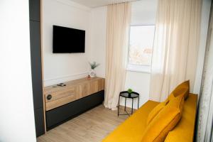 New apartment May in the city center, parking free