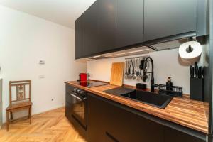 Nivola house, bilocale su tre livelli e terrazzo