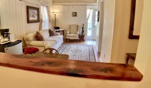 Brownstone Innkeeper Iconic Location Walk to Dwntn