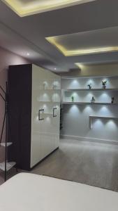 A luxurious unit with clever access and a distinctive location