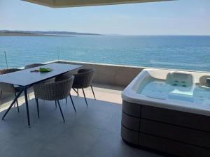 NEW Sunset Suite