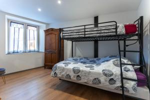 Appartements Le gite des Orfevres - Parking - Rouffach : photos des chambres