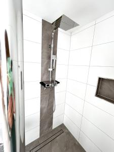 Ferienwohnung Joli- inklusive Parkplatz, Bettwäsche, Handtücher und WLAN