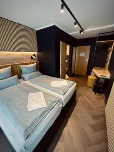 Hostel SLEPS - Ульм