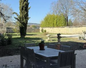 Maisons d'hotes La Cour de Beaune : photos des chambres
