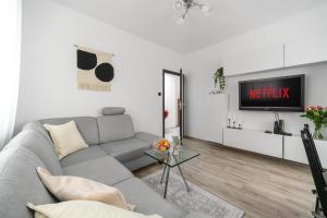 Large apartment in Wola near the center