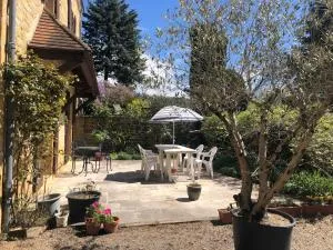 Ash Fountain Gardens - Marquay