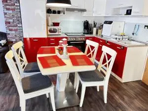 Ferienwohnung Joli- inklusive Parkplatz, Bettwäsche, Handtücher und WLAN - Goseck