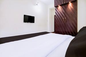 Hotel O Galaxy Guest House