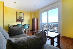 Apartamento frente a la playa en Villajuán