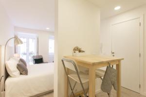 Santana Top Location Studio