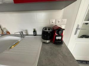 Maisons de vacances Modern and Bright home walk to beach with garage : photos des chambres