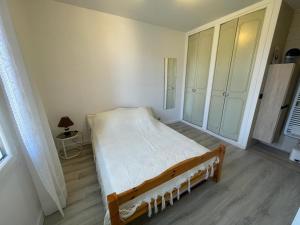 Appartement cosy avec terrasse, jardin et parking à 200m de la plage - FR-1-413-111