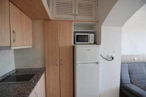 RNET - 600 Llevant 04-06 A