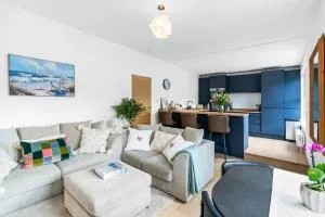 Ultimate Comfort – High-End Apartment in Hove - 波茨莱德