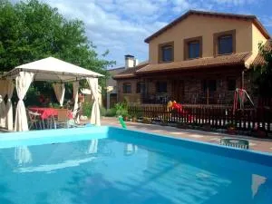 Casa Rural El Enebral de Las Hoces - Fuenterrebollo