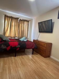 Spacious Double Room Near ExCeL London