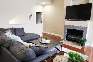 Eagles Nest - Andersonville