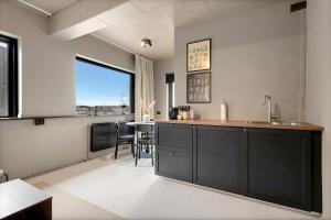 Apartment by the sea in the heart of Hafnarfjörður