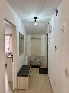 Jokai Apartments Nr7, code entry