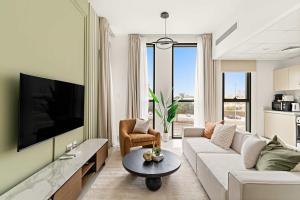 Silkhaus Vacation Homes Signature 1BR in Afnan at Production City