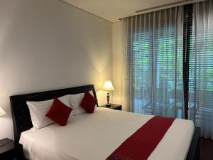 Kata Gardens Luxury Apartment 8B at Kata Noi Beach