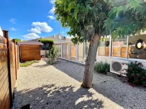 Maisons de vacances Maison familiale toute equipee St Gilles X vie 85 : photos des chambres