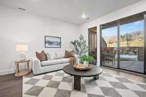 Escape to Eden at the Pointe Pt C103 Wkly Discnt - Eden