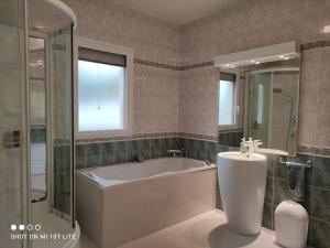 Villas Villa les trois oliviers : photos des chambres