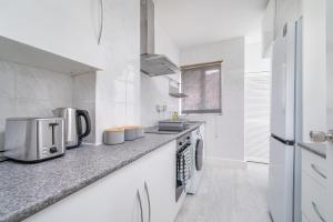 NEW! Cosy Flat - Wapping Station - Free Secure Parking